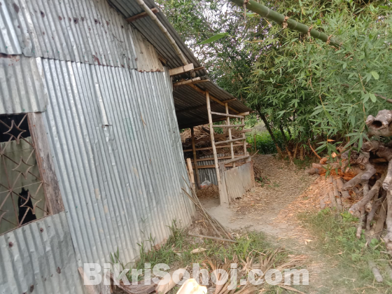 জমি বিক্রি করা হবে ১ একর ৪২ শতাংশ